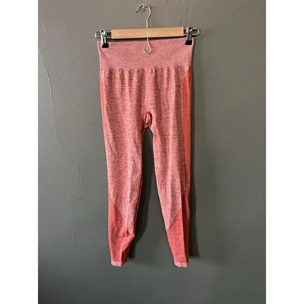 Pink by Victoria Secret Womens Pink Seamless Athletic Cropped Leggings Sz Small